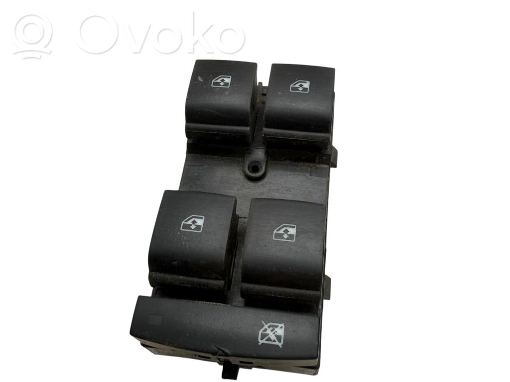 Opel Insignia A Electric window control switch 