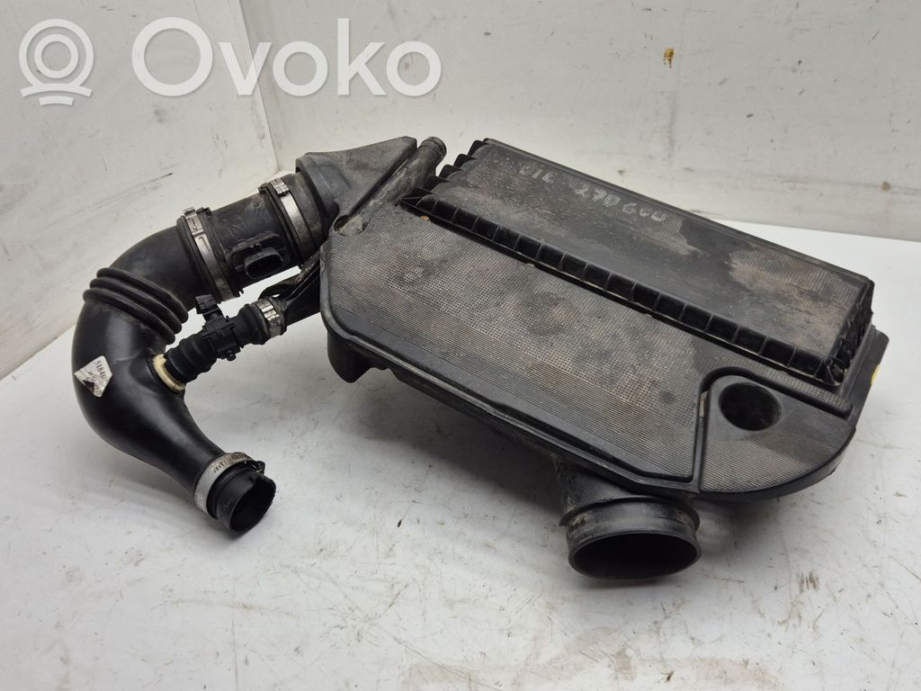 Opel Combo D Obudowa filtra powietrza 