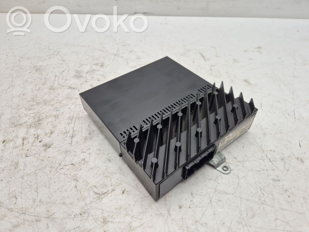 BMW 3 E90 E91 Sound amplifier 