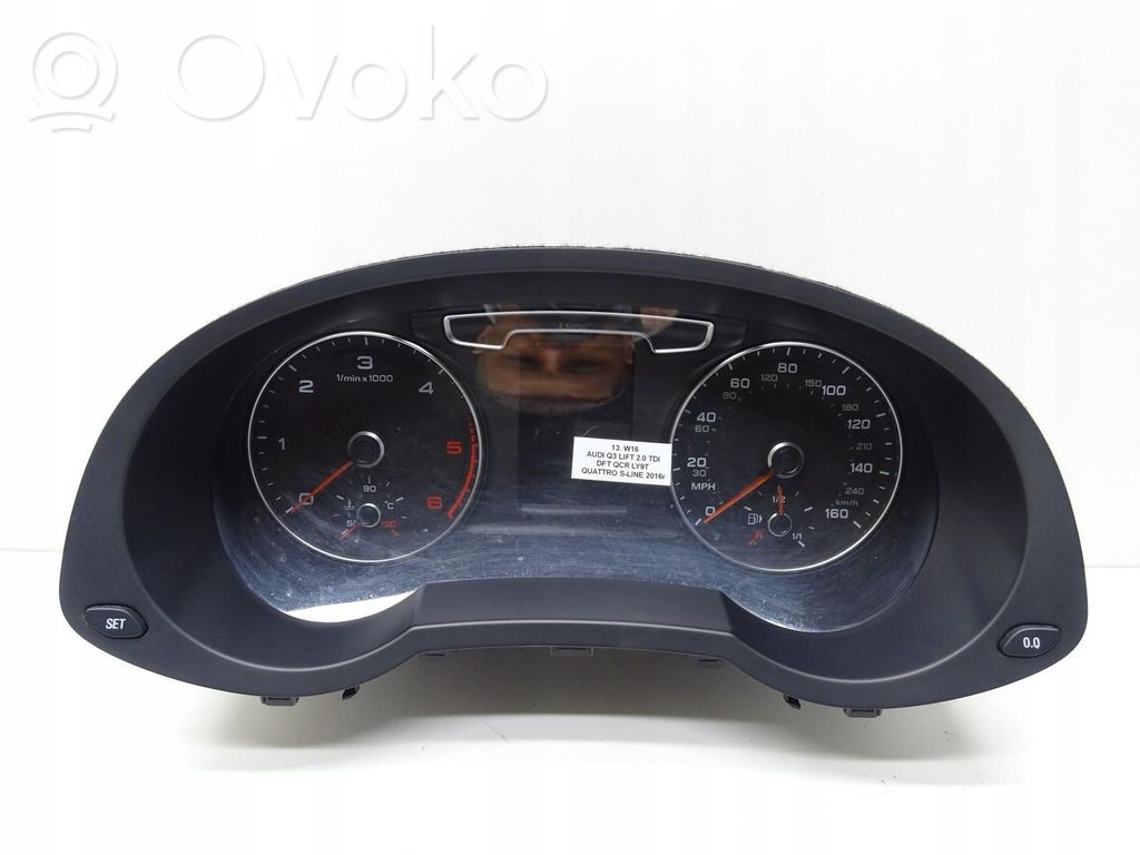 Audi Q3 8U Nopeusmittari (mittaristo) 