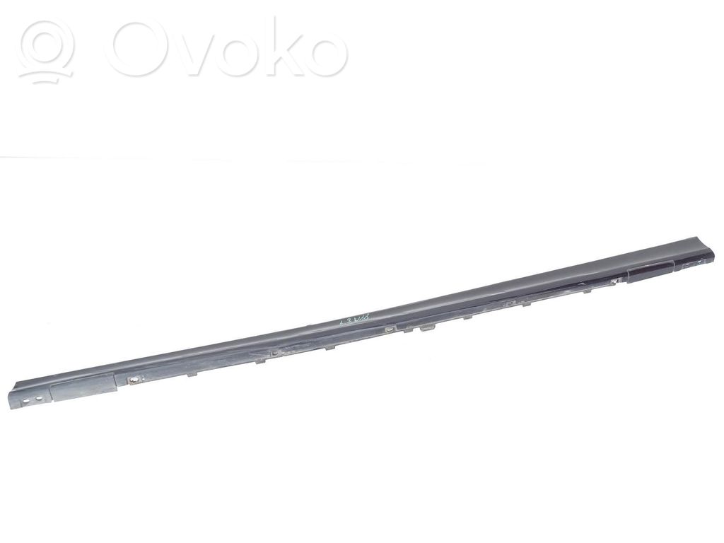 Audi A1 Moldura protectora del borde delantero 
