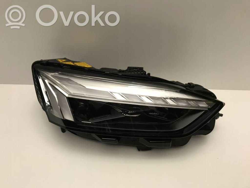 Audi A5 Headlight/headlamp 