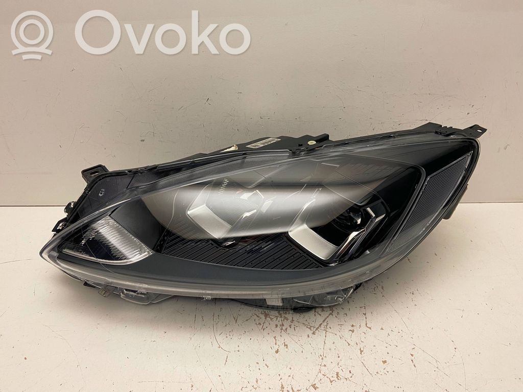 Ford Kuga III Priekinis žibintas 