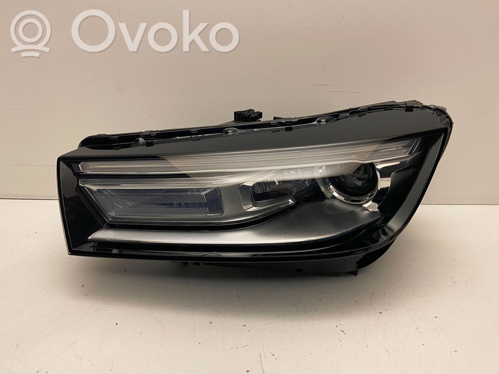 Audi Q5 SQ5 FY Lampa przednia 