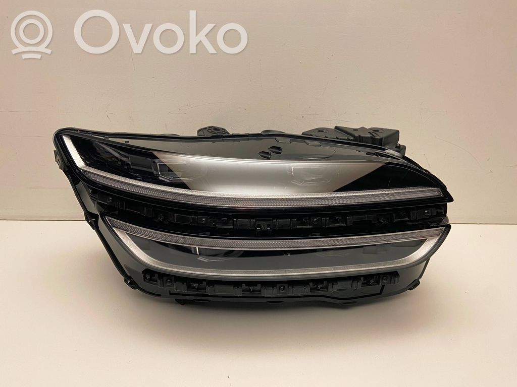 Genesis GV70 Lampa przednia 