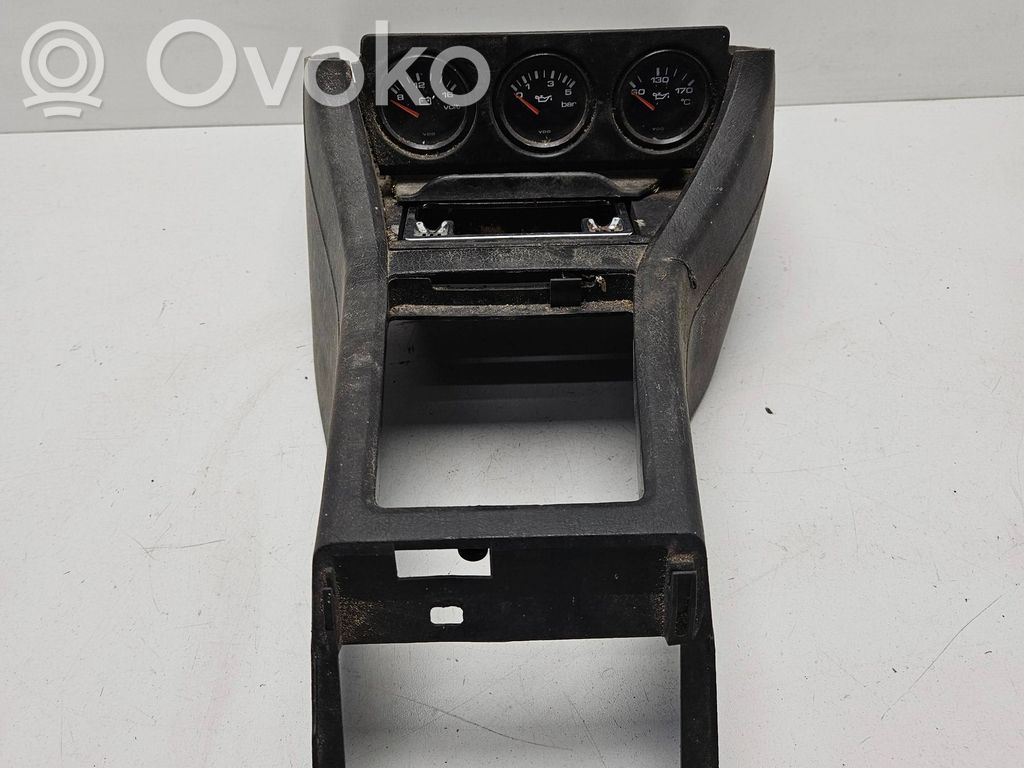 Kita salono detalė   893863243