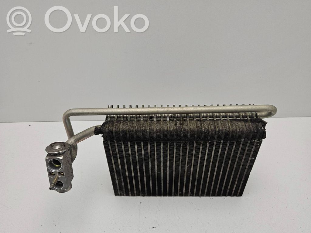 BMW 3 E46 Oro kondicionieriaus radiatorius (salone) 