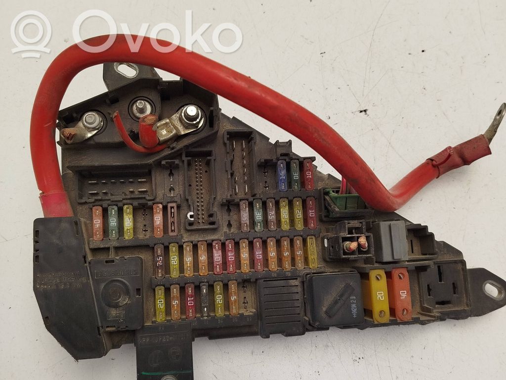 Fuse module   6906601