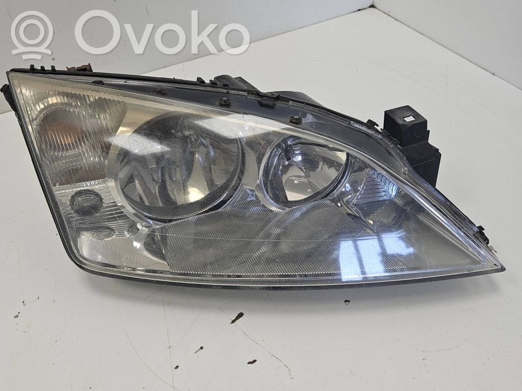 Ford Mondeo Mk III Lampa przednia 