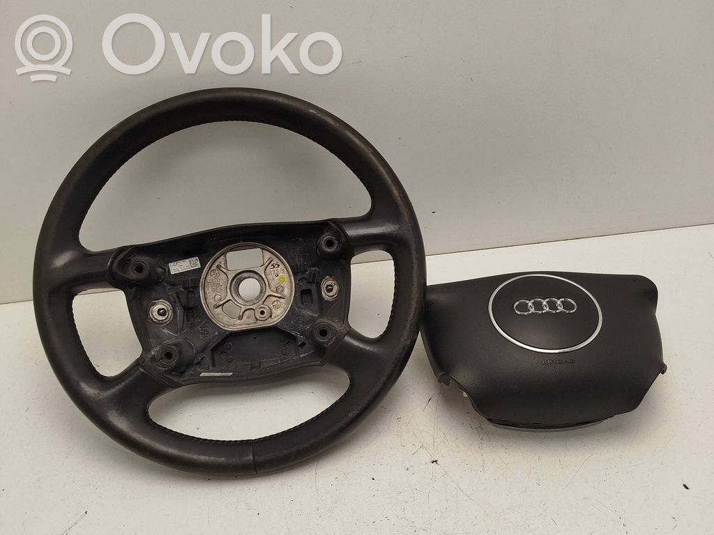Audi A4 S4 B6 8E 8H Ohjauspyörä 
