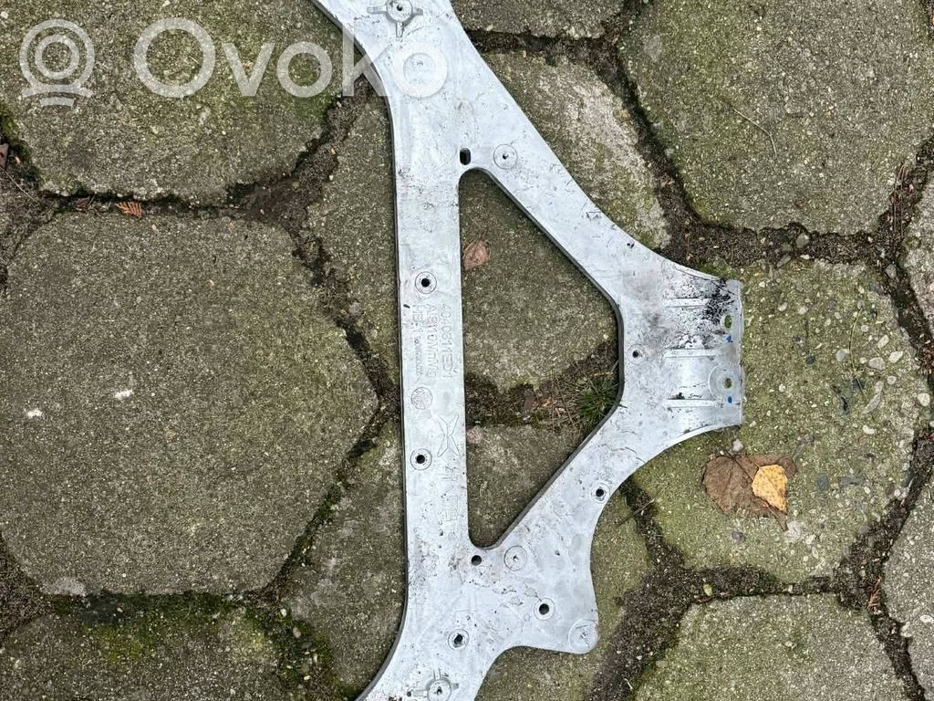 XPeng P7 Engine mount bracket 