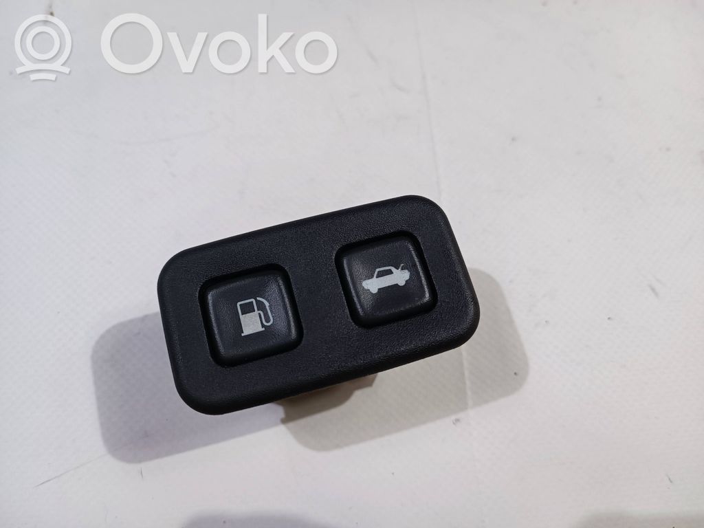 Chevrolet Corvette Tailgate/trunk/boot open switch 