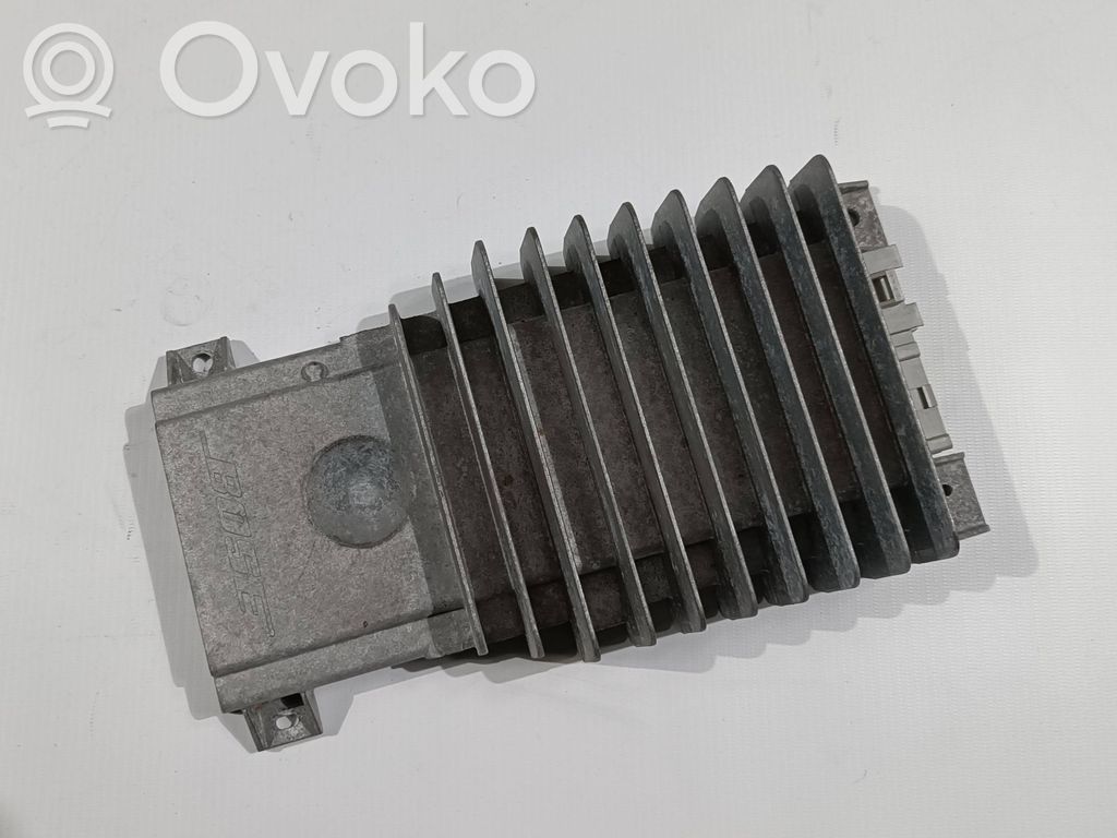 Hummer H2 Garso stiprintuvas 