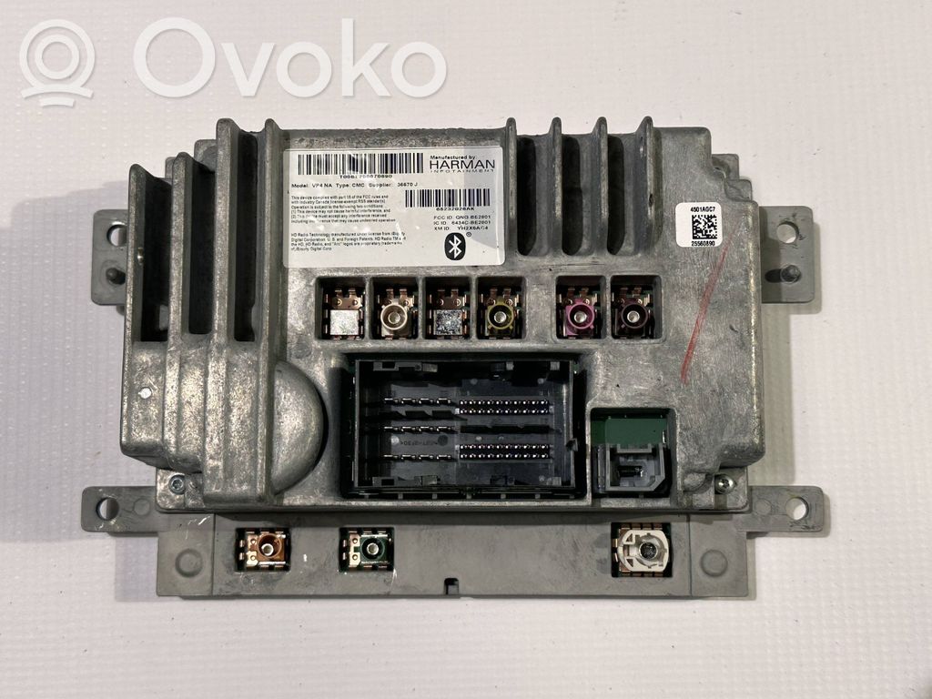 Chrysler Pacifica Panel / Radioodtwarzacz CD/DVD/GPS 