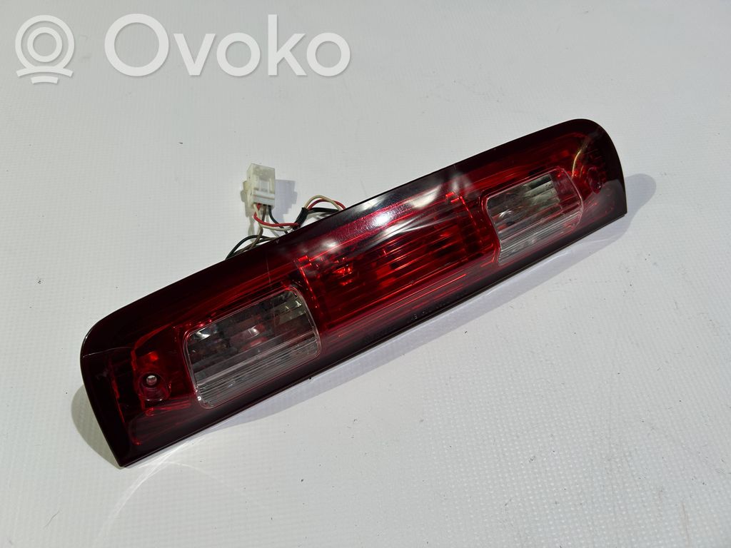 Dodge RAM Third/center stoplight 