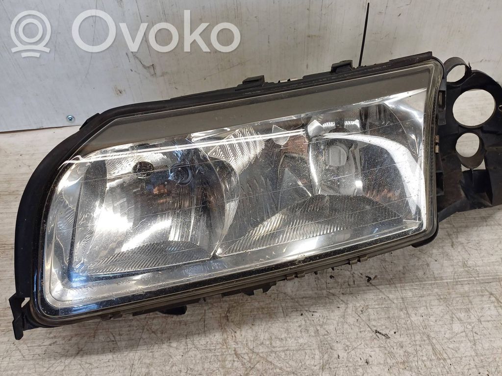 Volvo S80 Headlight/headlamp 
