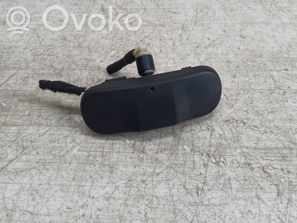 Volkswagen Touran I Dysza spryskiwacza lampy przedniej 