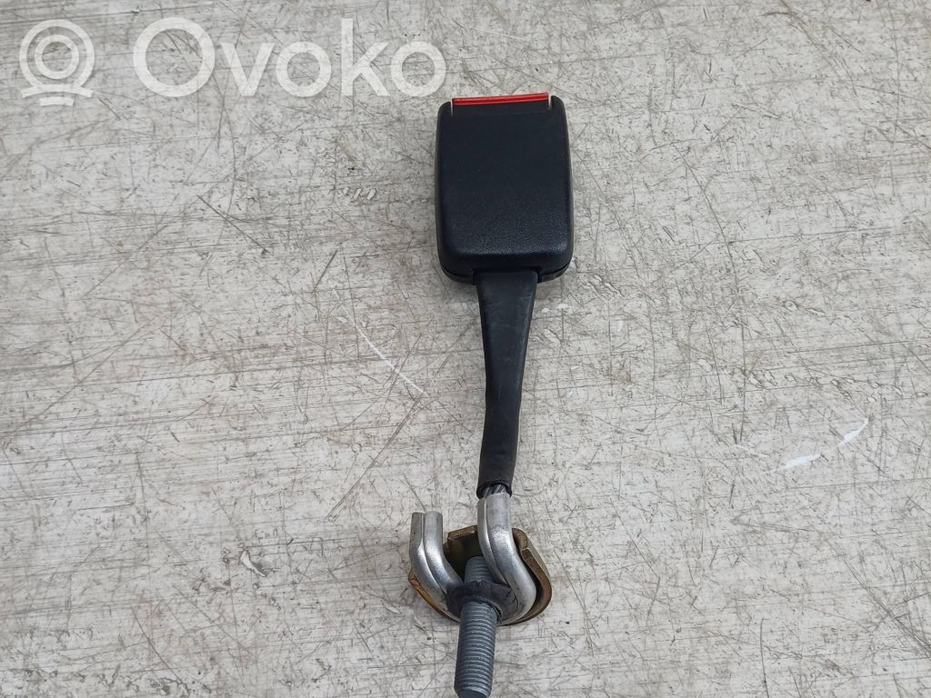 Klamra tylnego pasa bezpieczeństwa   4D0857740C