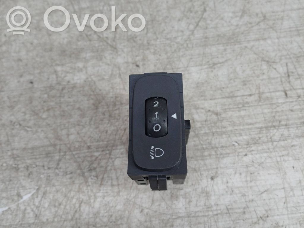 Renault Laguna II Headlight level height control switch 