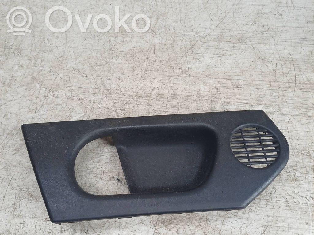 Opel Meriva A Cita veida salona detaļa 