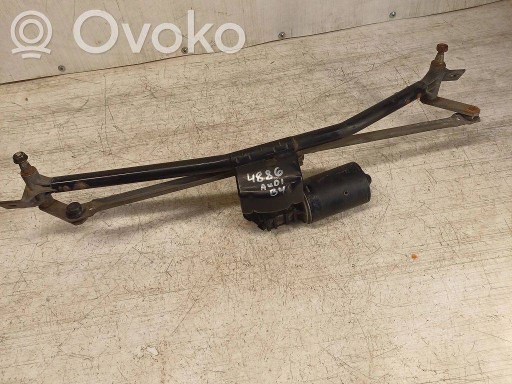 Audi 80 90 S2 B4 Mechanizm i silniczek wycieraczek szyby przedniej / czołowej 