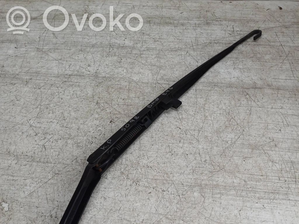 BMW 3 E46 Front wiper blade arm 