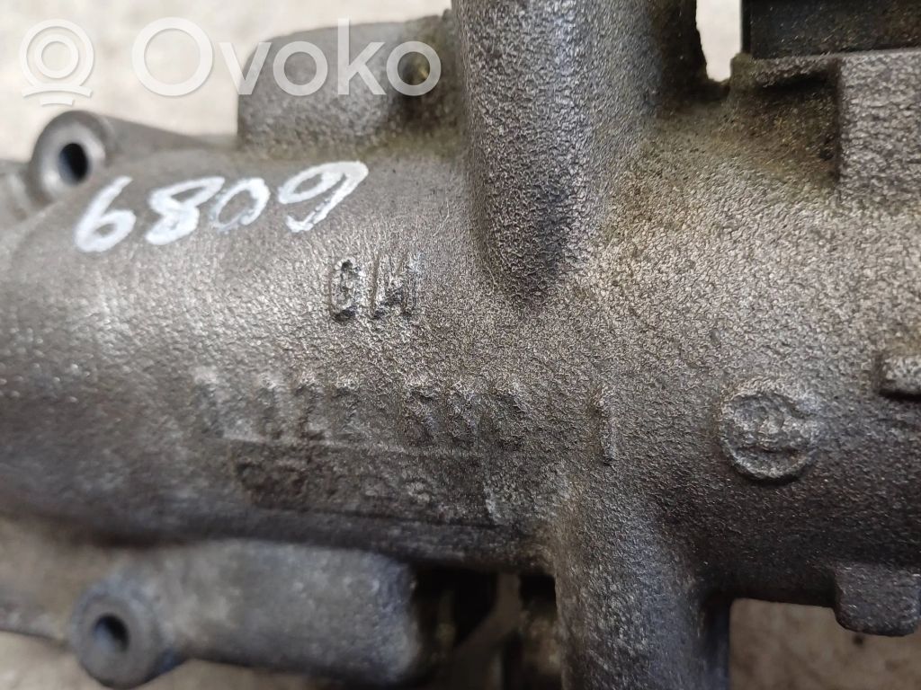 Saab 9-3 Ver2 Variklio gesinimo sklendė 