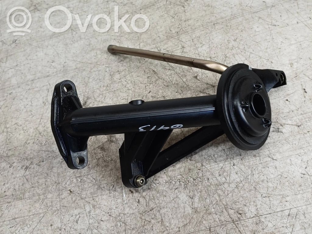 Ford Focus C-MAX Tepalo paėmimo vamzdelis (karteryje) 