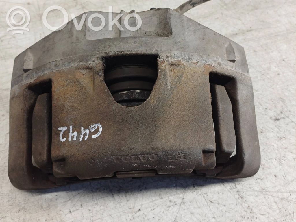 Volvo XC90 Front brake caliper 