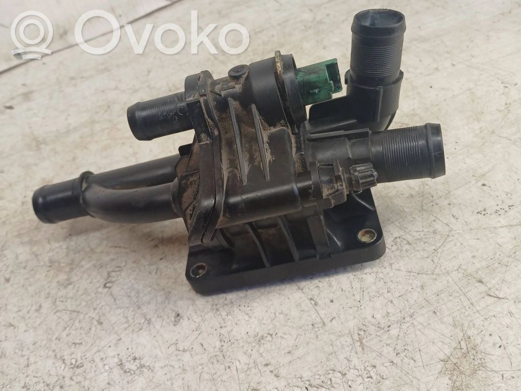 Peugeot Expert Thermostat/thermostat housing 