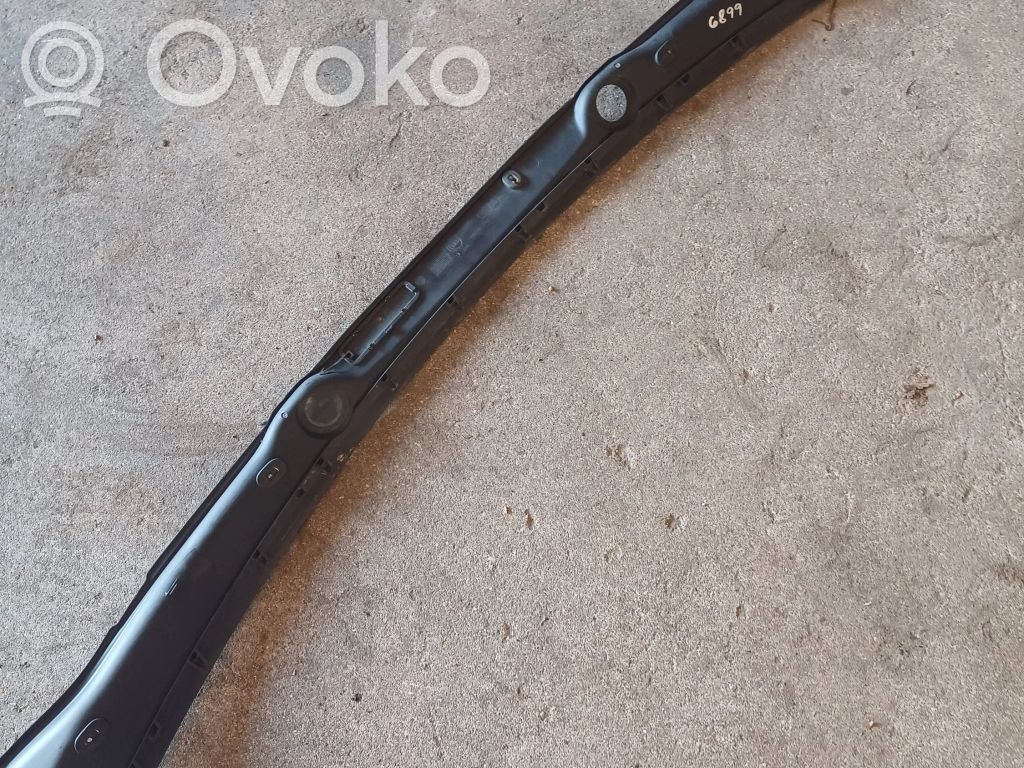 Peugeot Expert Wiper trim 