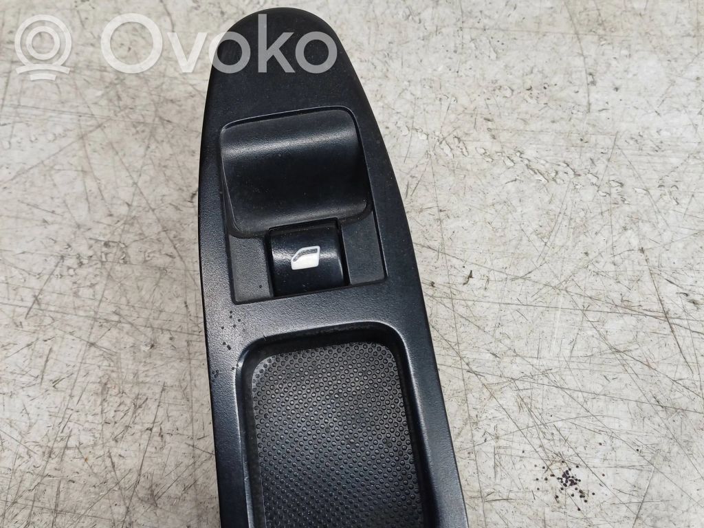 Peugeot Expert Electric window control switch 