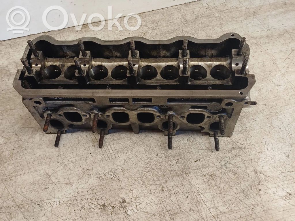 Volkswagen PASSAT B5 Engine head 