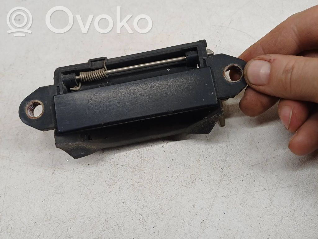 Audi 80 90 S2 B4 Takaoven ulkokahva 