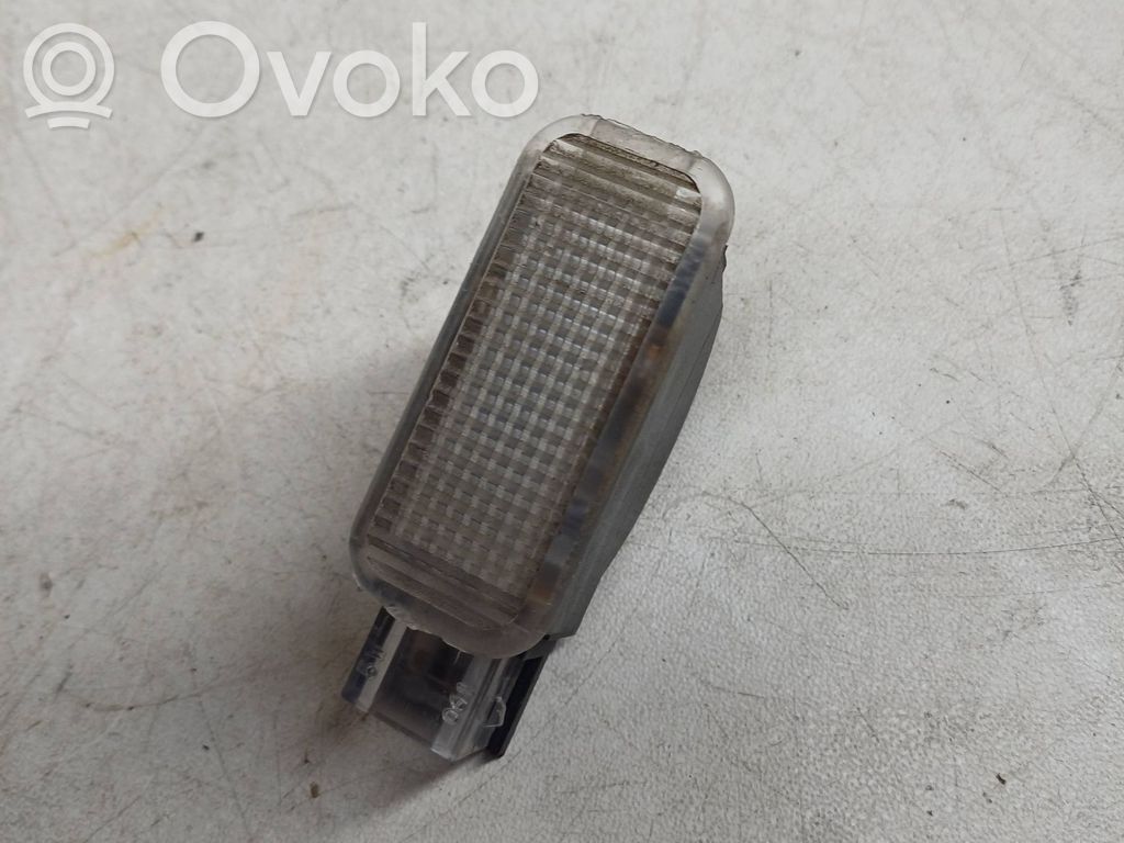 Volkswagen PASSAT B5.5 Front door interior light 
