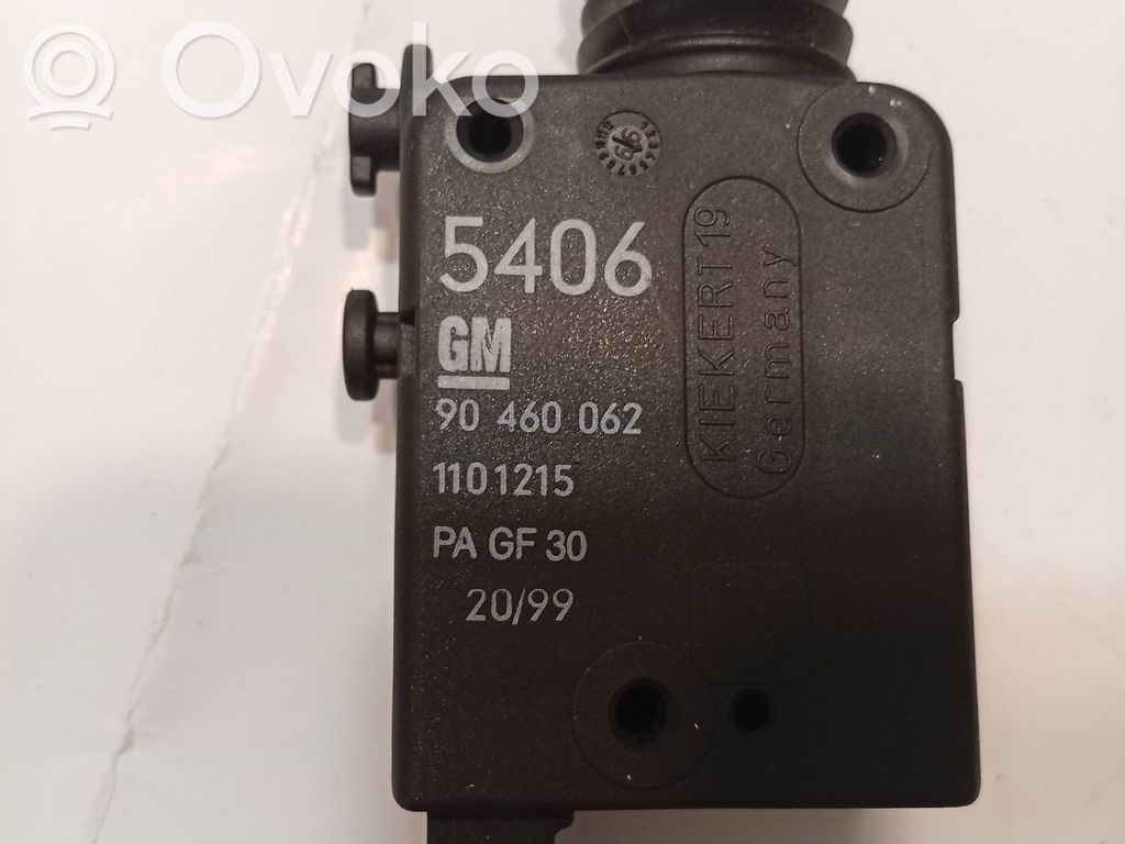 Opel Zafira A Central locking motor 