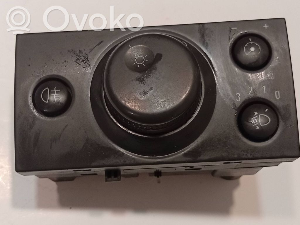 Opel Vectra C Light switch 