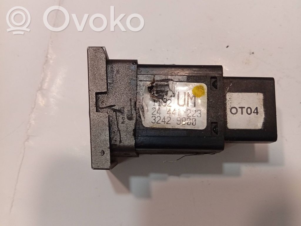 Opel Vectra C Przełączniki podgrzewania foteli 