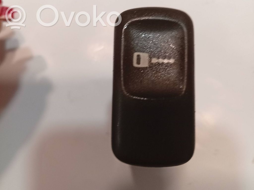 Volvo S40, V40 Central locking switch button 
