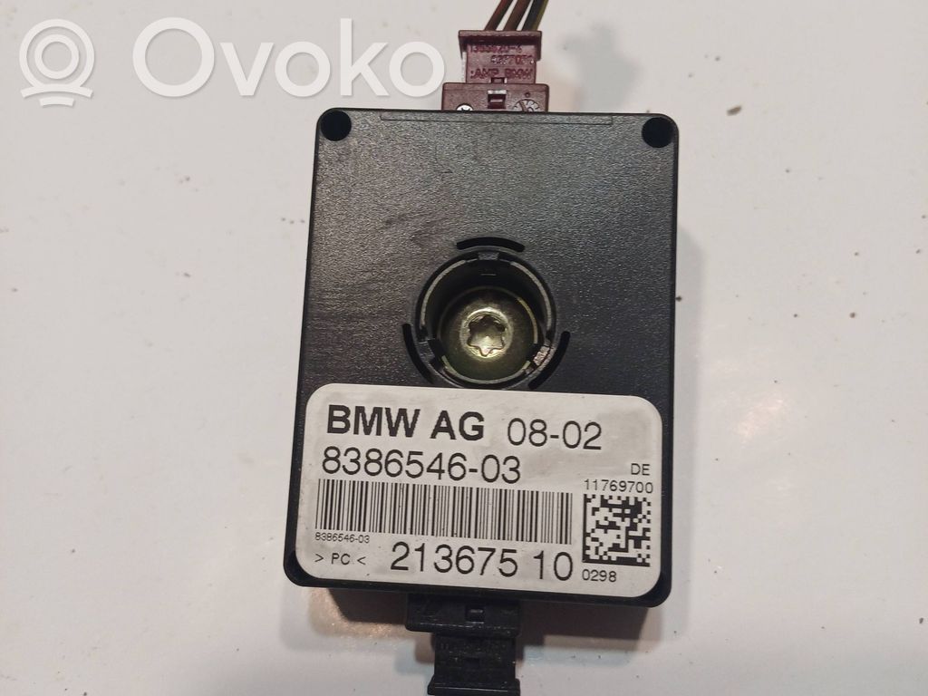 BMW 3 E46 Antenos stiprintuvas 