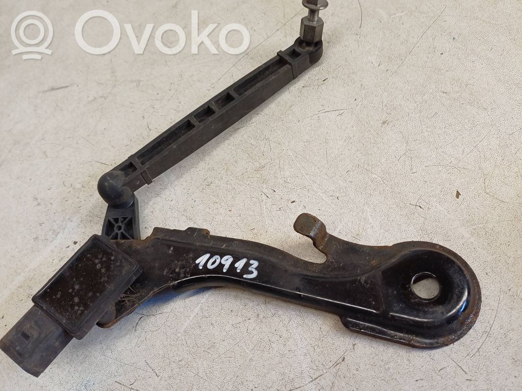Audi Q5 SQ5 FY Rear air suspension level height sensor 