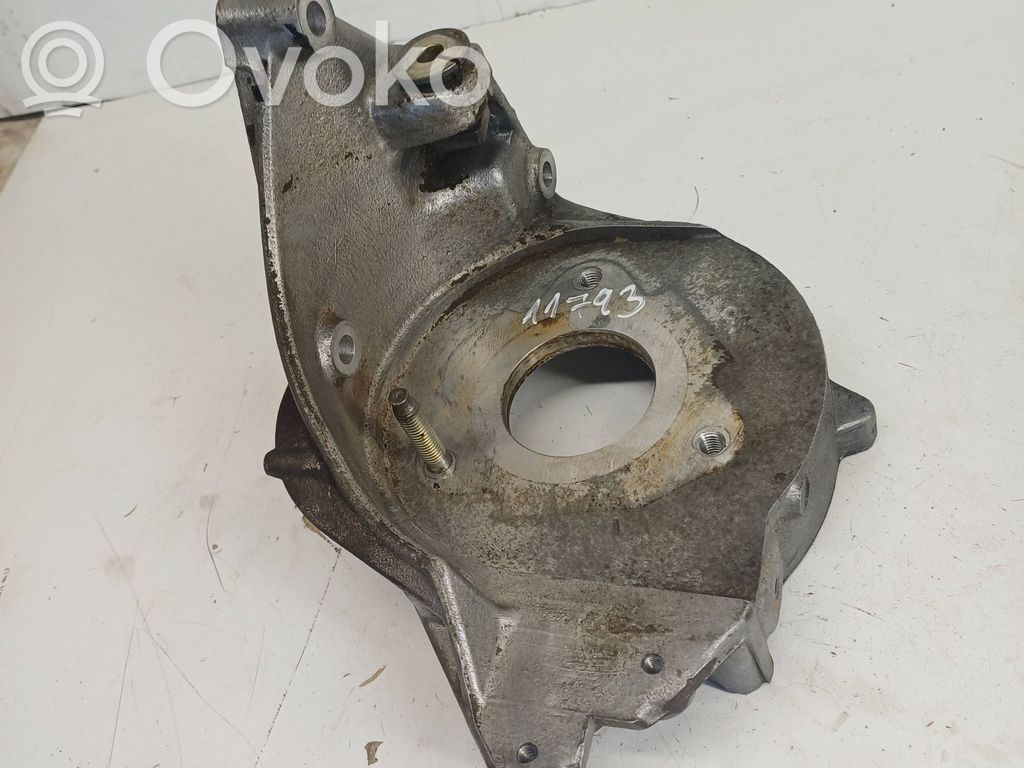 Peugeot 607 Fuel pump bracket 