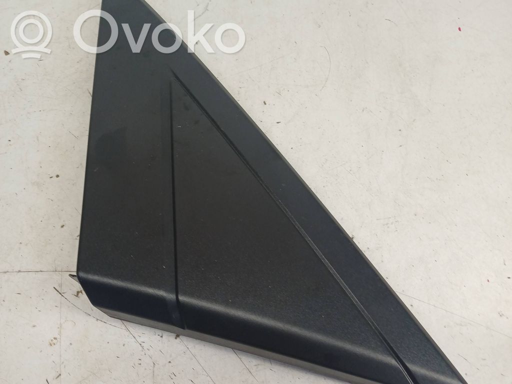 Mazda 5 Fender trim (molding) 