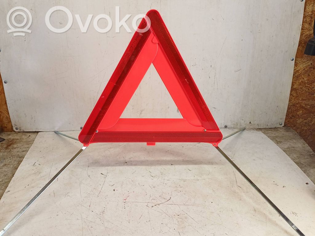 Volvo XC90 Triangle d'avertissement 