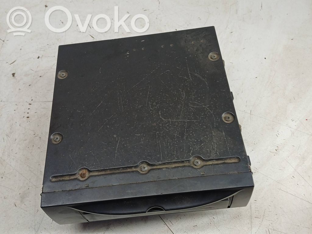 Volvo XC90 CD/DVD changer 