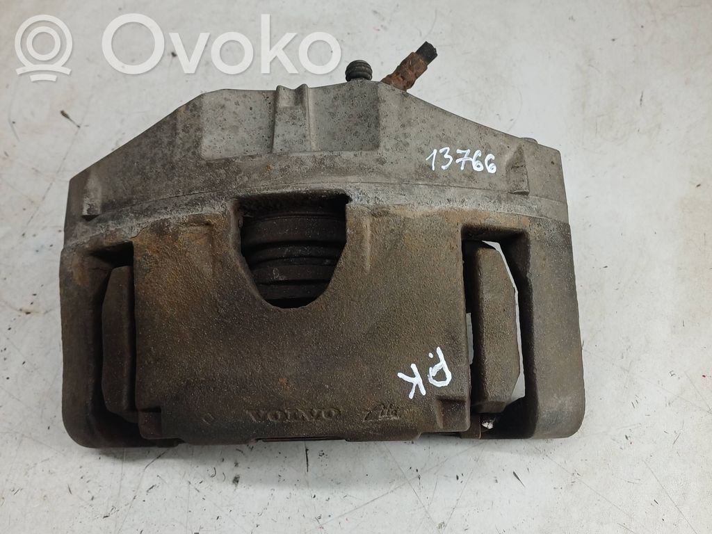 Volvo XC90 Front brake caliper 