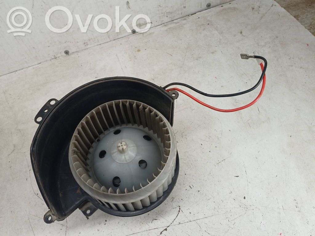 Opel Astra H Ventilator aerotermă 