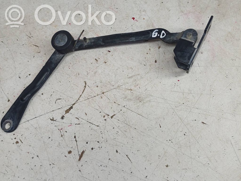 Volvo XC90 Tailgate check strap stopper 