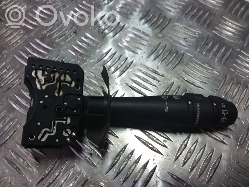 Renault Clio II Wiper control stalk 