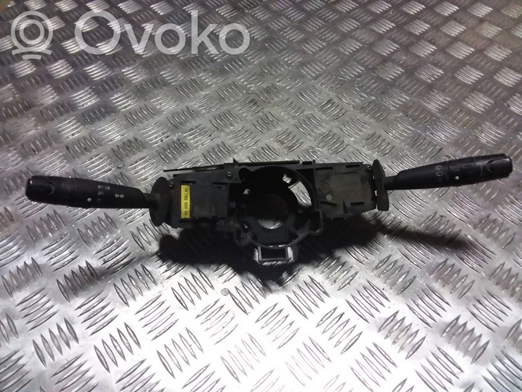 Peugeot 806 Wiper turn signal indicator stalk/switch 